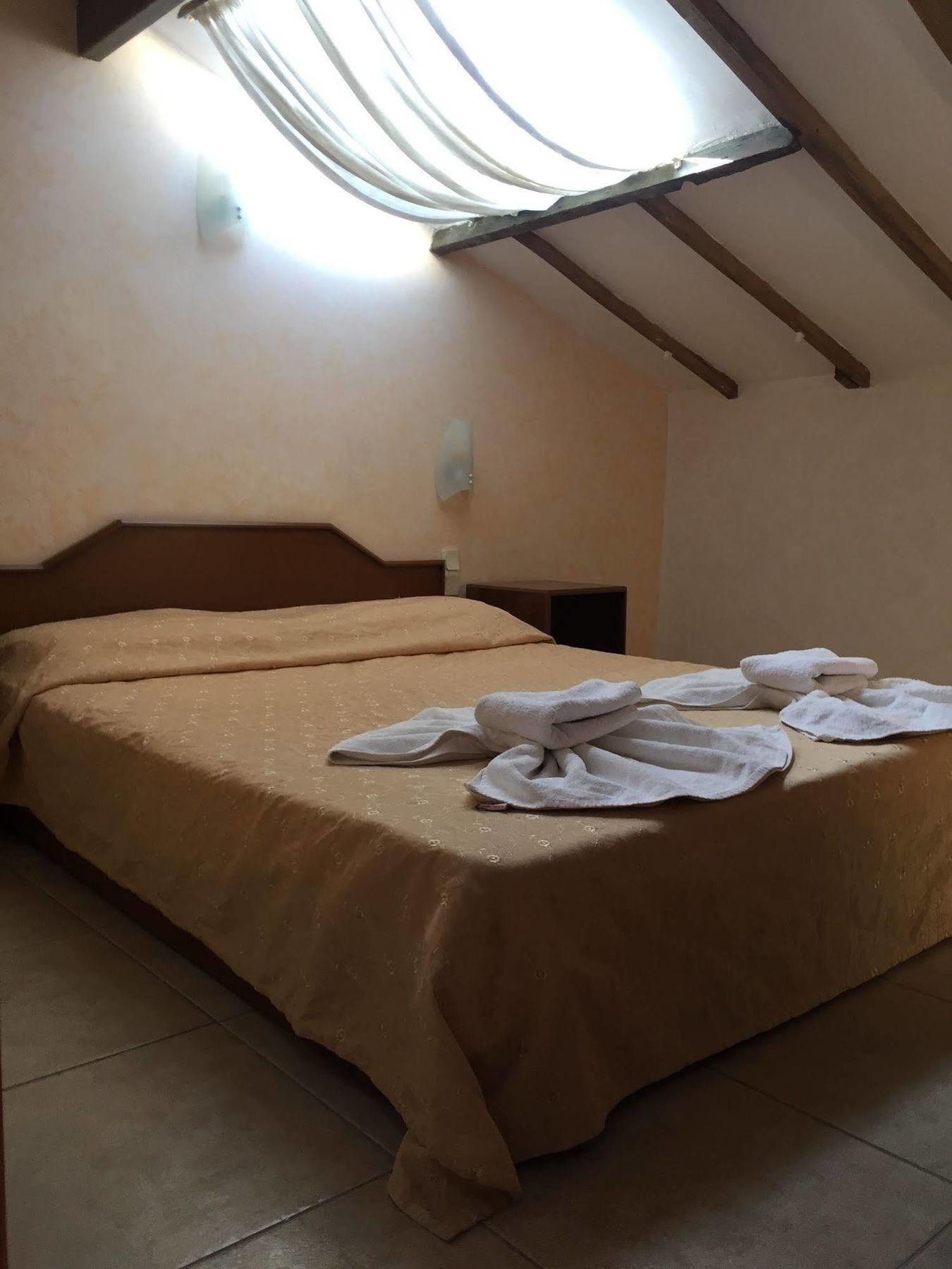 Cypriot Hotel Ολουντενίζ Εξωτερικό φωτογραφία
